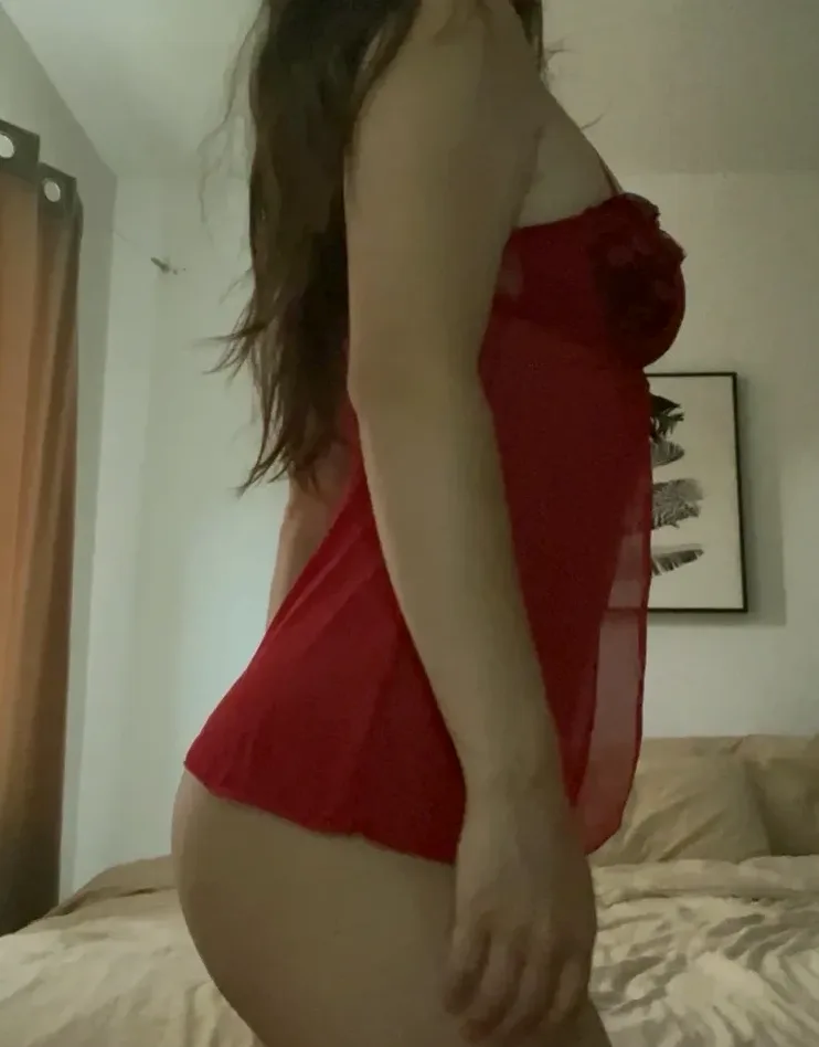 Elina, 18