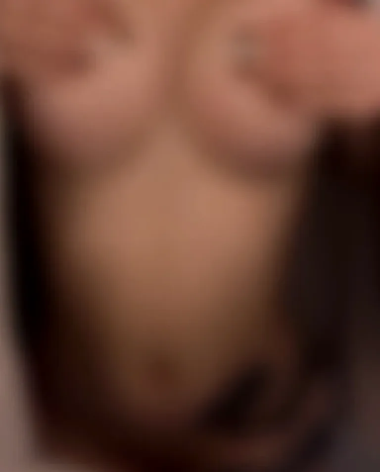 Mari, 25